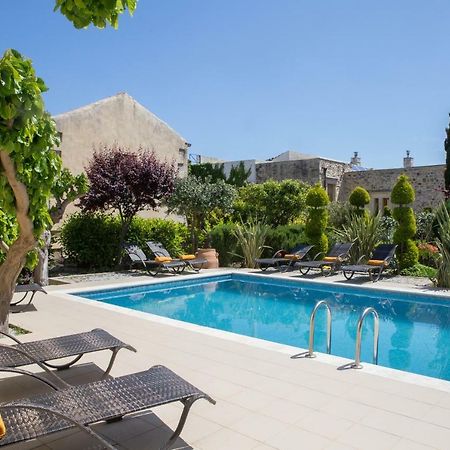 Arcus Suites Aryiroúpolis Dış mekan fotoğraf