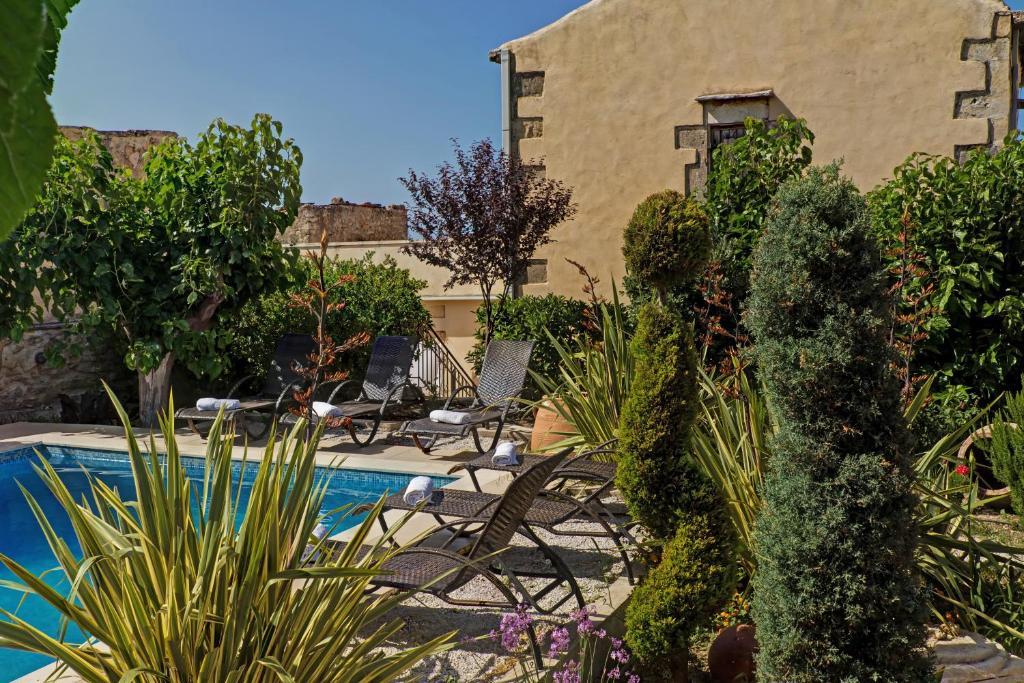 Arcus Suites Aryiroúpolis Dış mekan fotoğraf