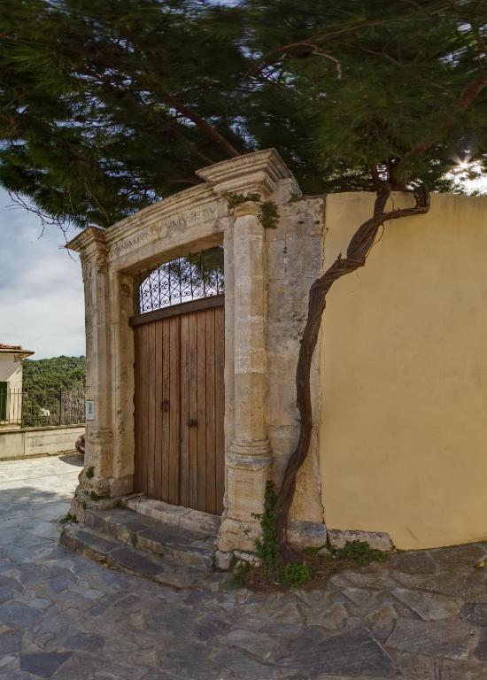Arcus Suites Aryiroúpolis Dış mekan fotoğraf