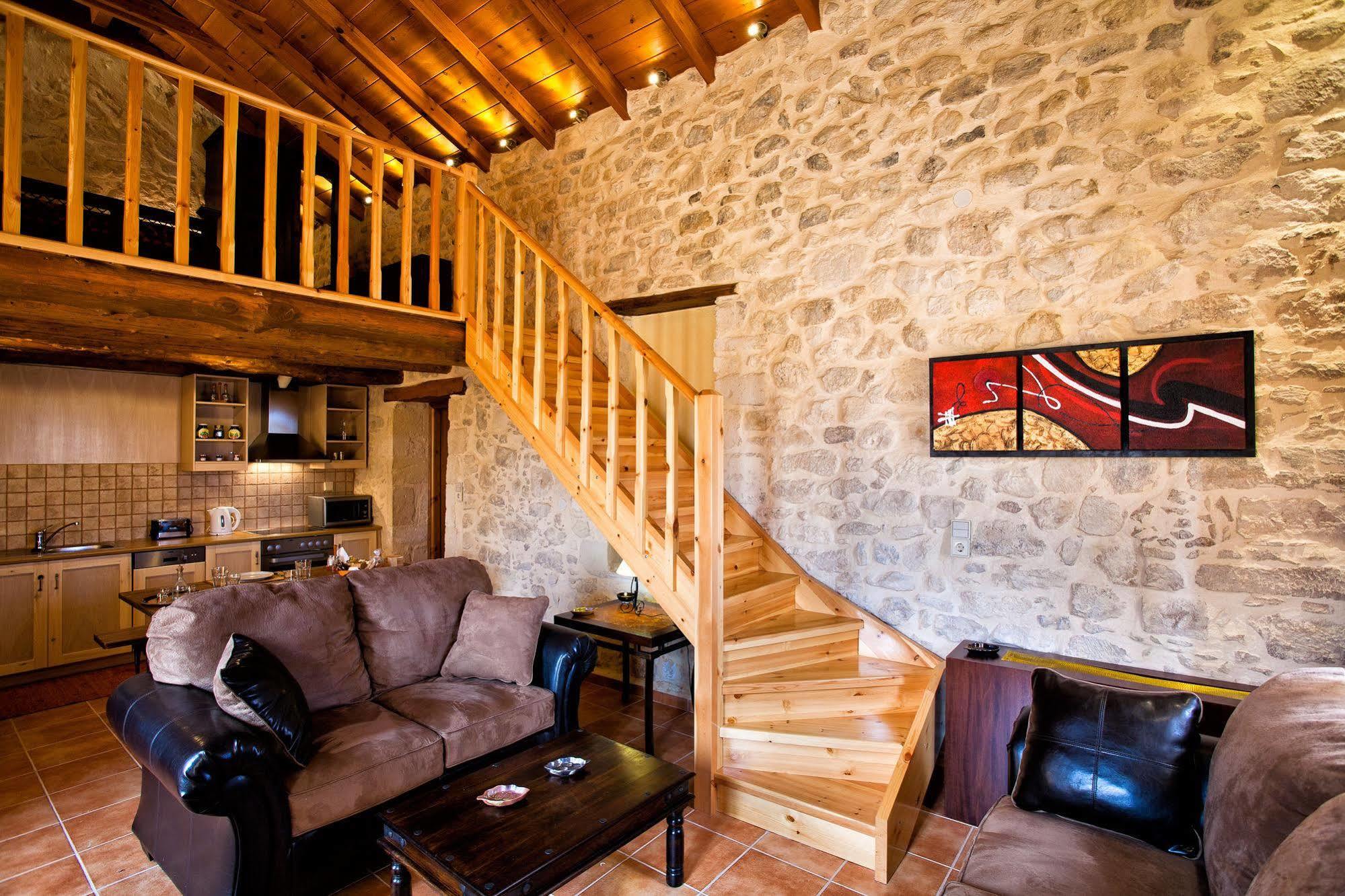 Arcus Suites Aryiroúpolis Dış mekan fotoğraf