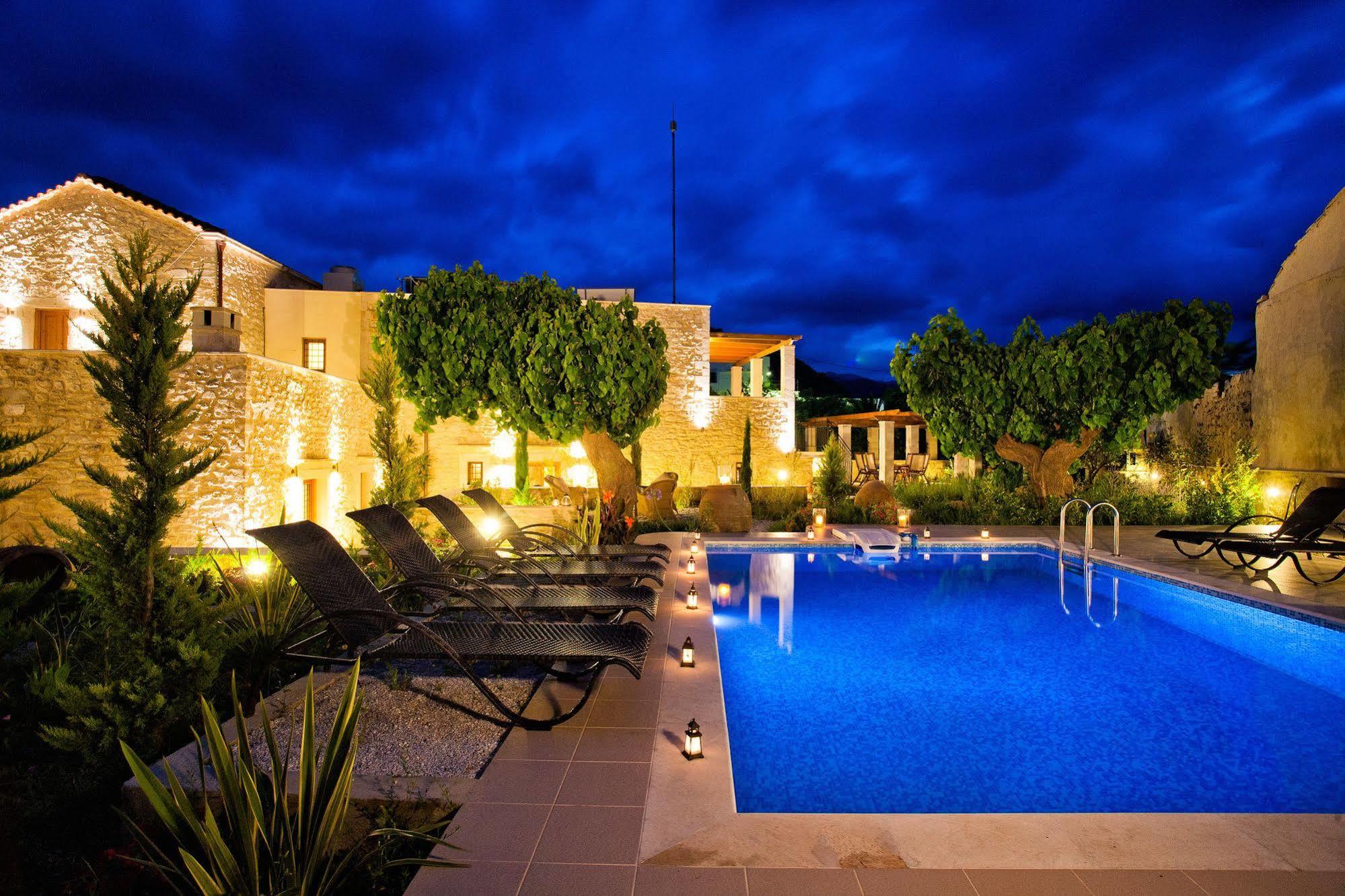 Arcus Suites Aryiroúpolis Dış mekan fotoğraf