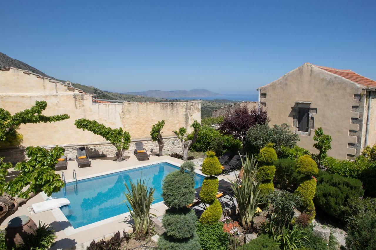 Arcus Suites Aryiroúpolis Dış mekan fotoğraf