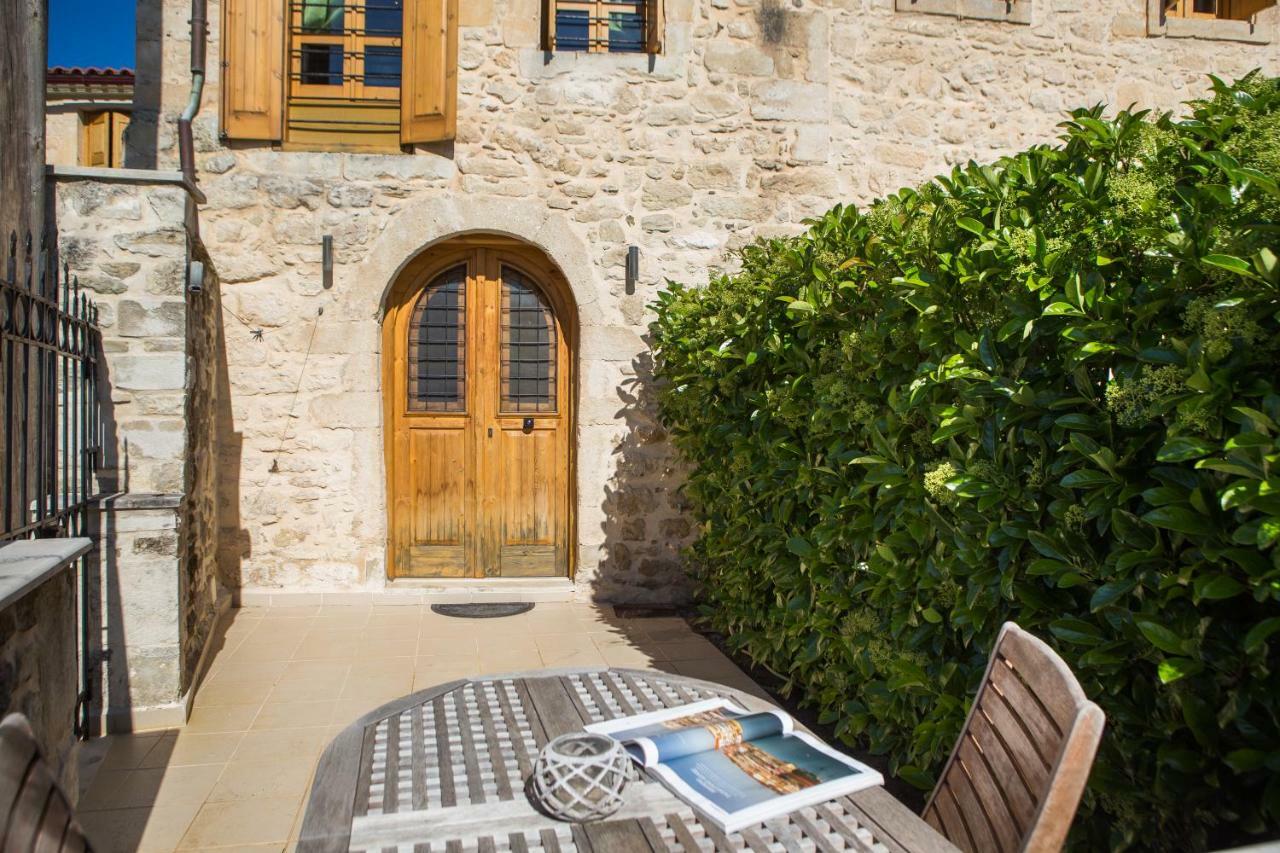 Arcus Suites Aryiroúpolis Dış mekan fotoğraf